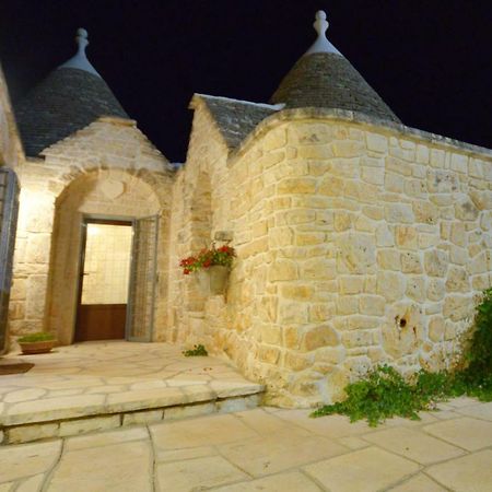 Апартаменты Trulli Monsalis Альберобелло Экстерьер фото